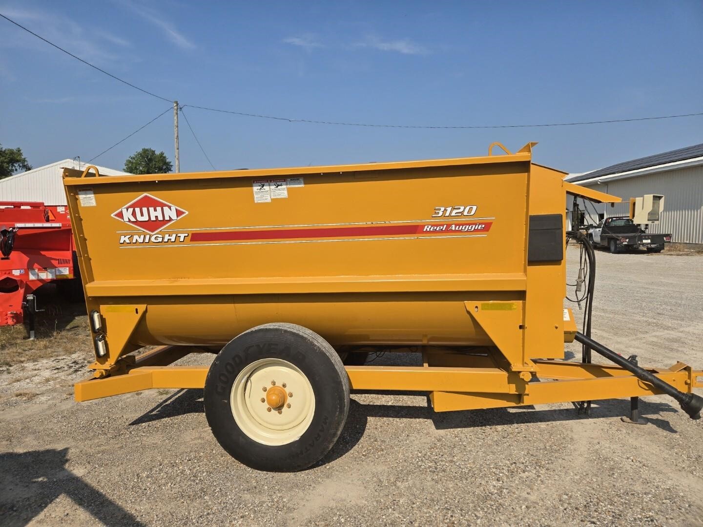 2008 Kuhn Knight 3120 Grinders and Mixer