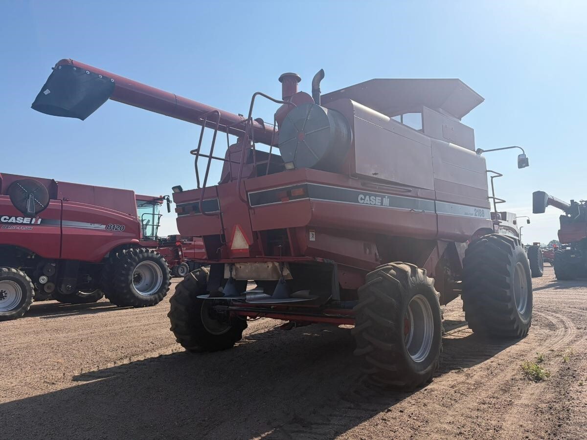1997 Case IH 2188 Combine