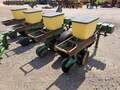  John Deere 7100 Planter