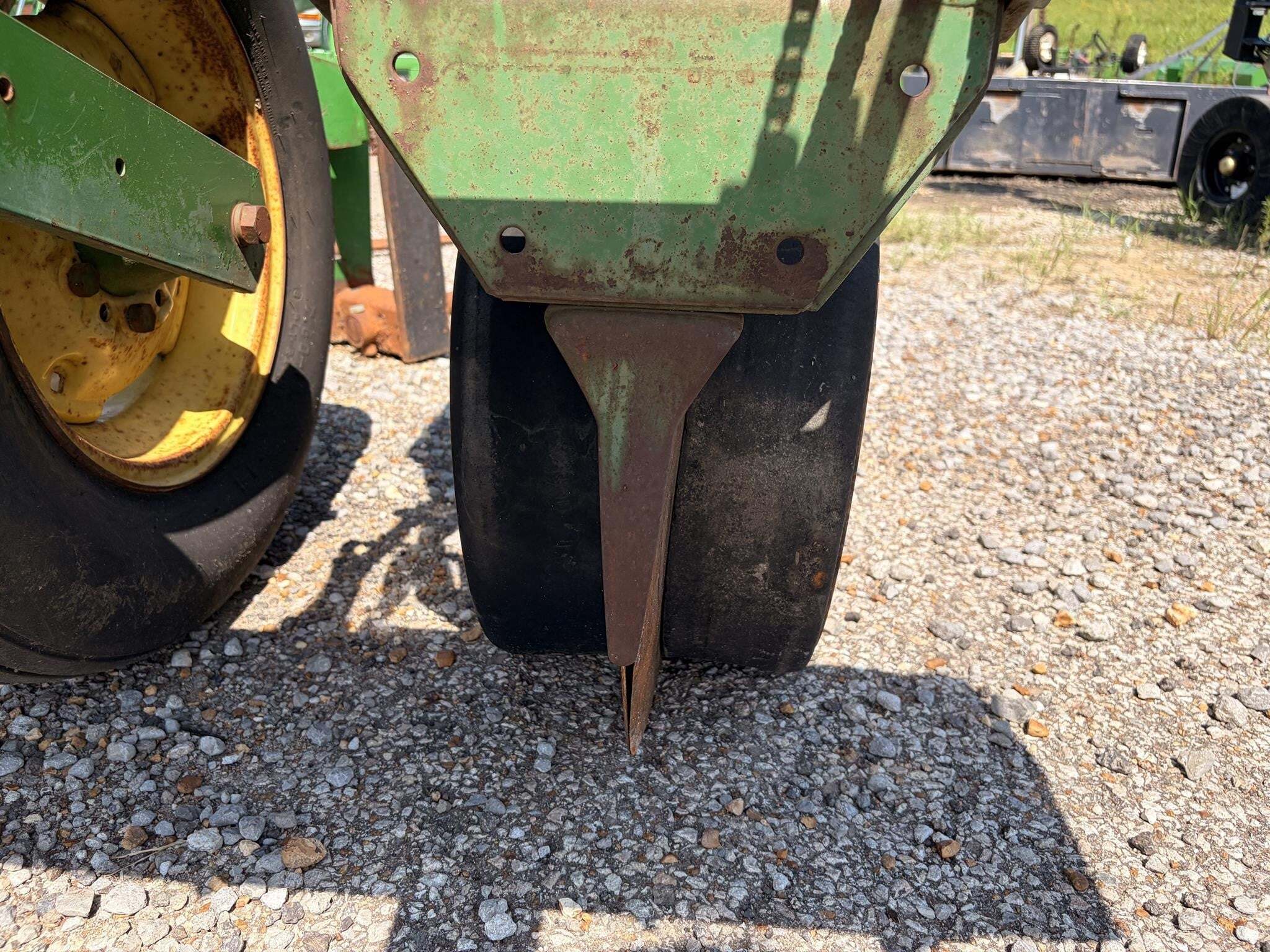  John Deere 7100 Planter