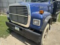 1989 Ford L8000 Semi Trucks/Trailer