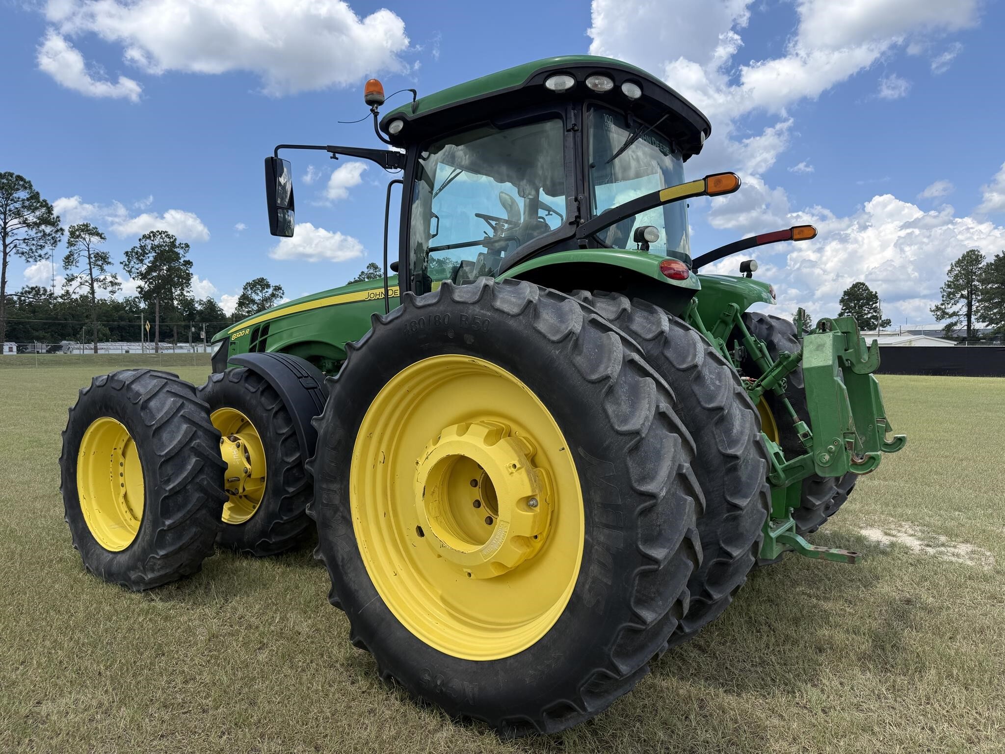 2018 John Deere 8320R Tractor
