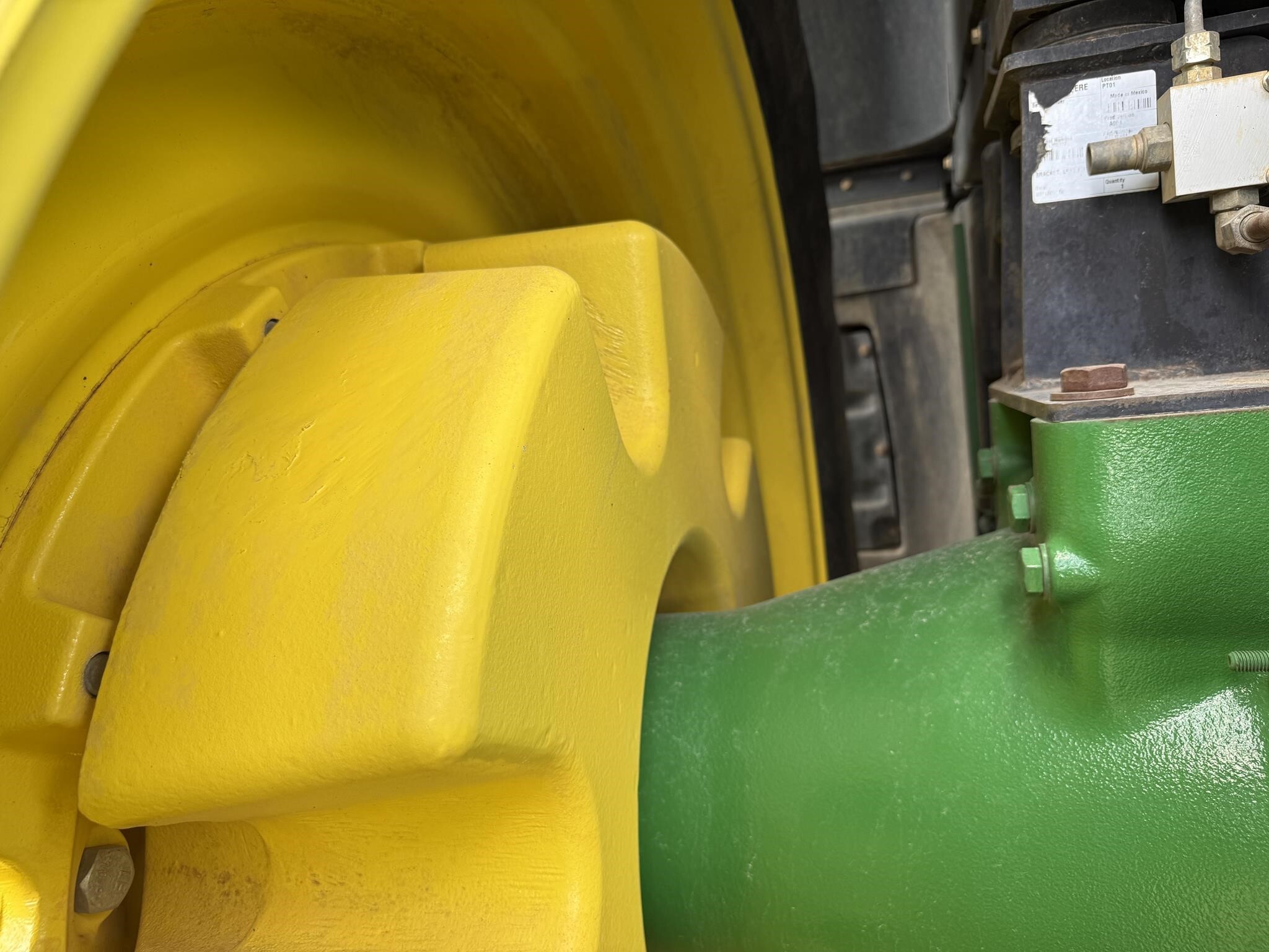 2018 John Deere 8320R Tractor
