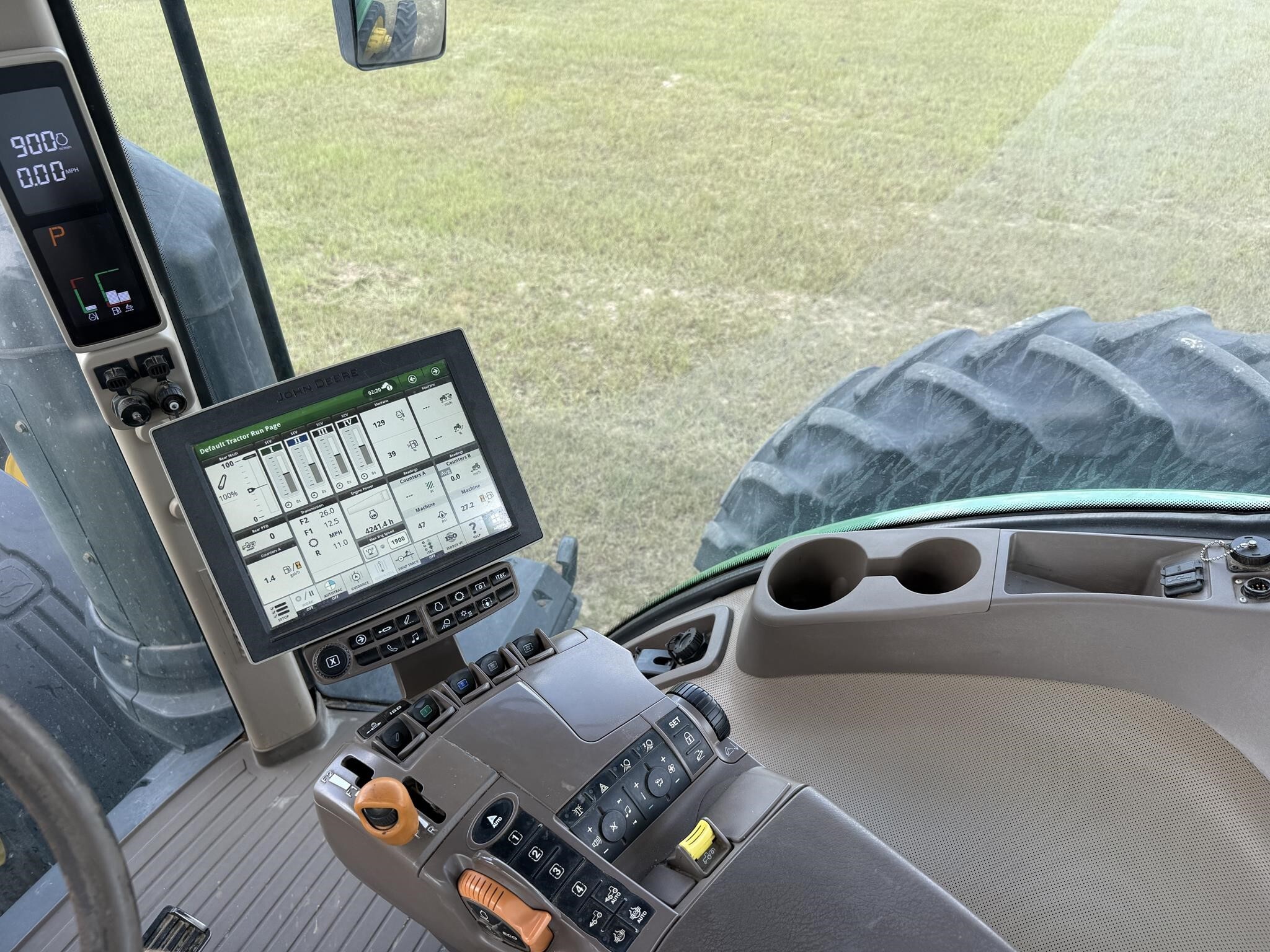 2018 John Deere 8320R Tractor