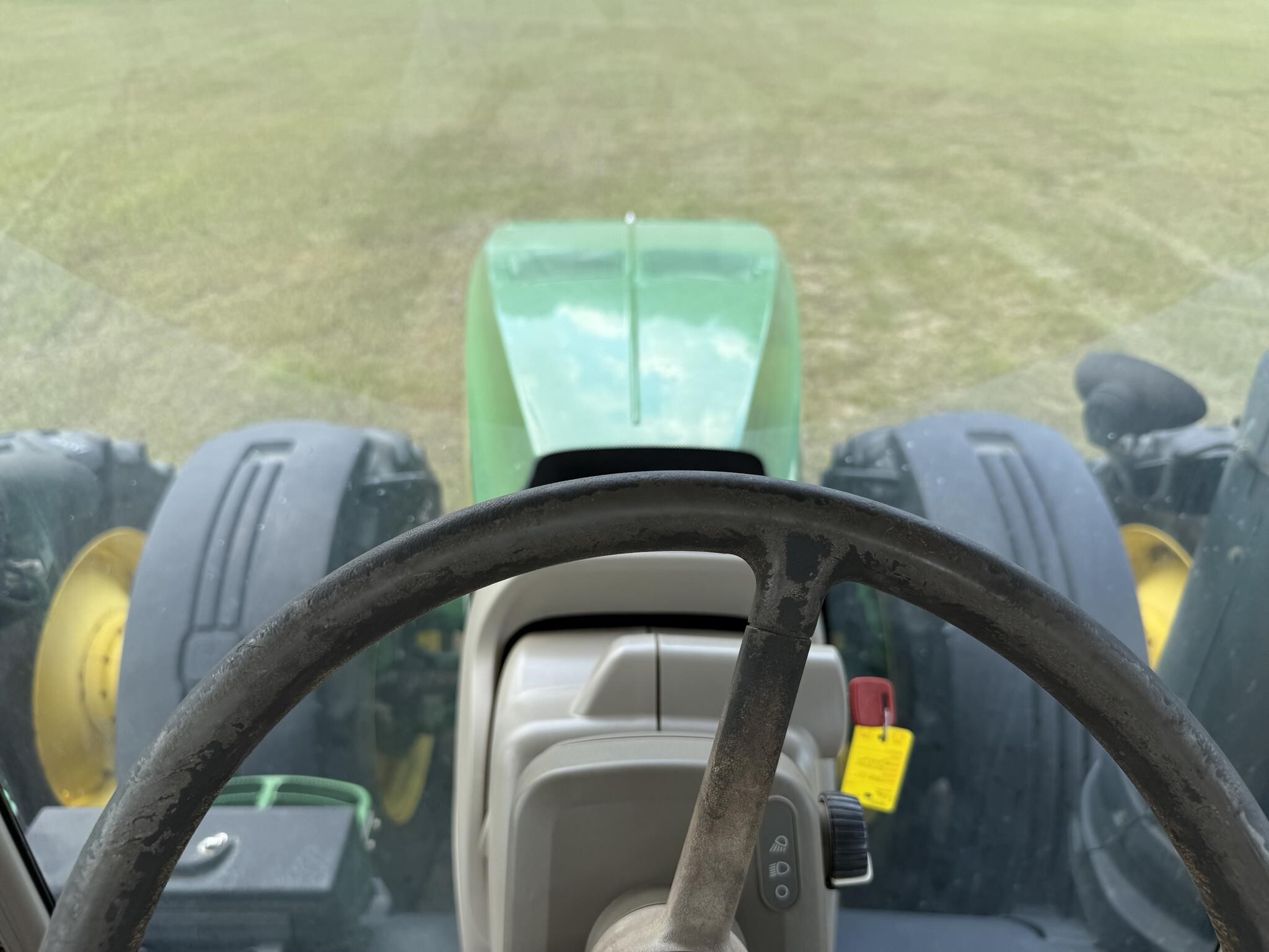 2018 John Deere 8320R Tractor