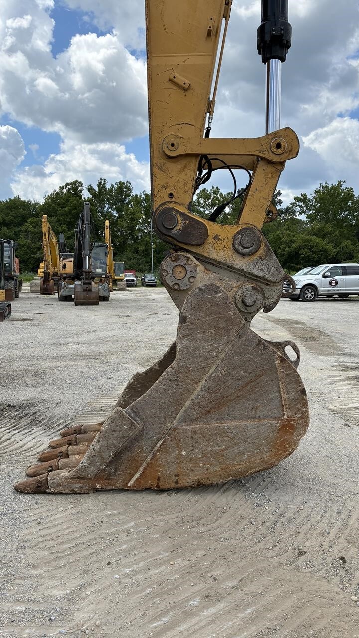 2019 Caterpillar 336 Crawler