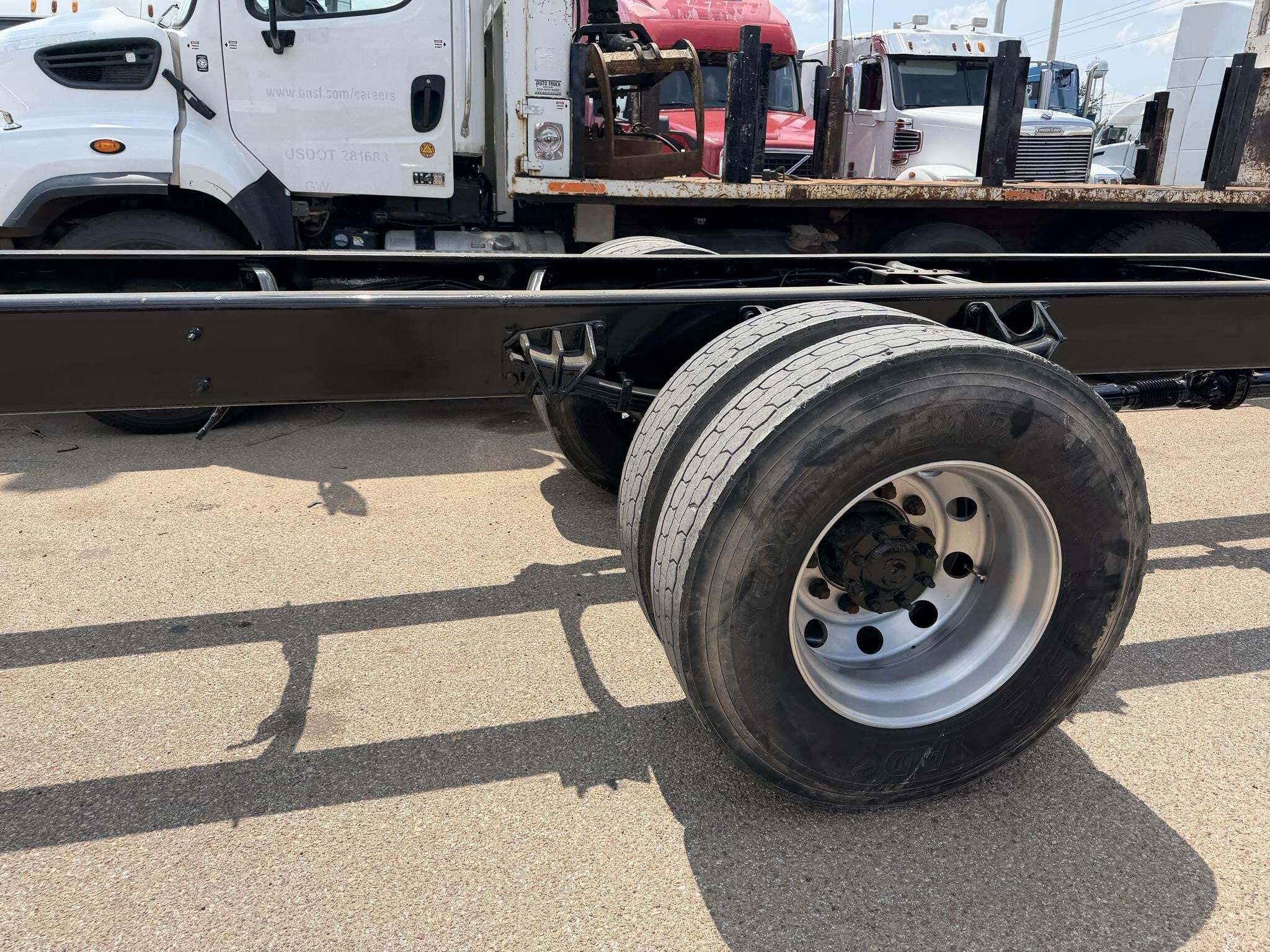 2023 International MV Box Trucks/Trailer