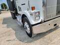 1993 International 9300 Semi Trucks/Trailer