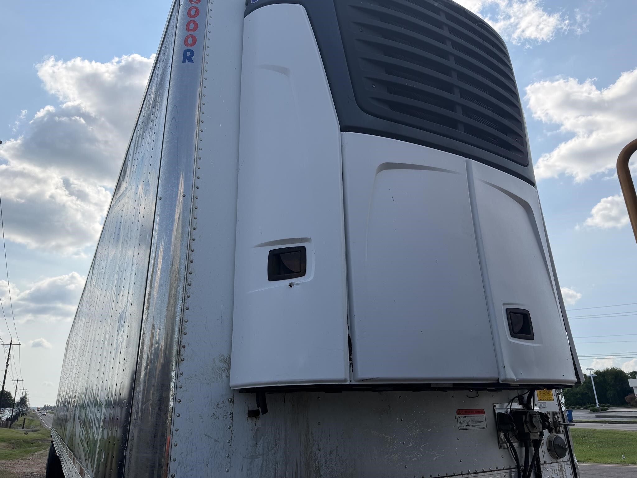 2015 Utility 53 FT REEFER Box Trucks/Trailer