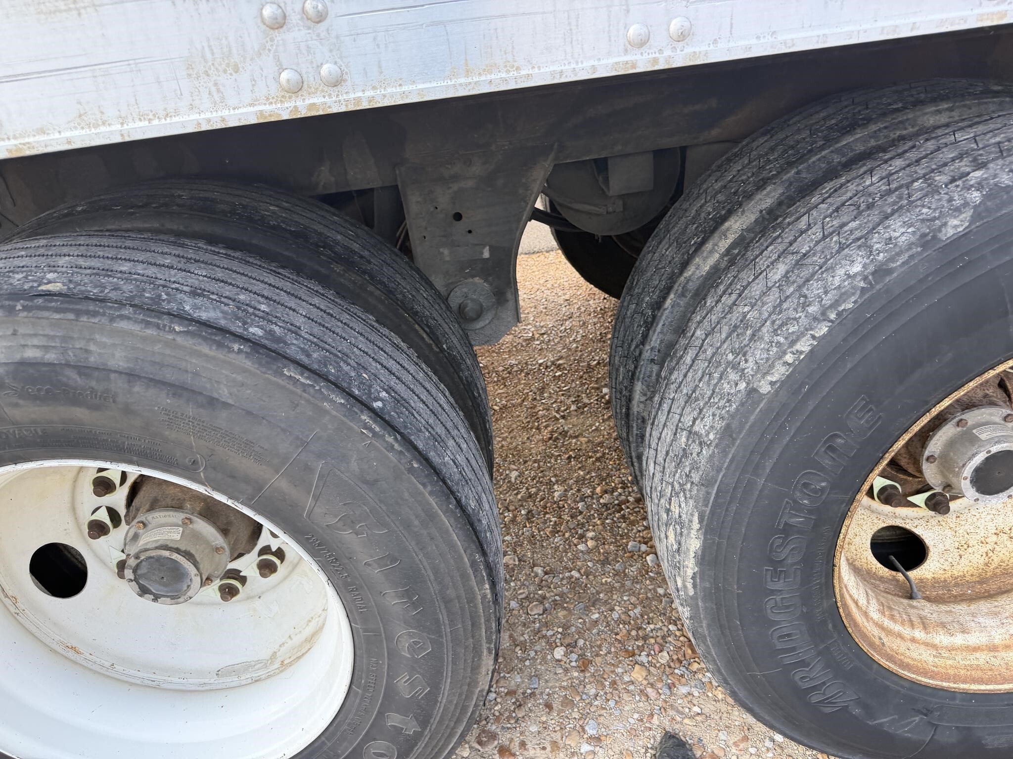 2015 Utility 53 FT REEFER Box Trucks/Trailer