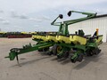 2008 John Deere 1760 Planter