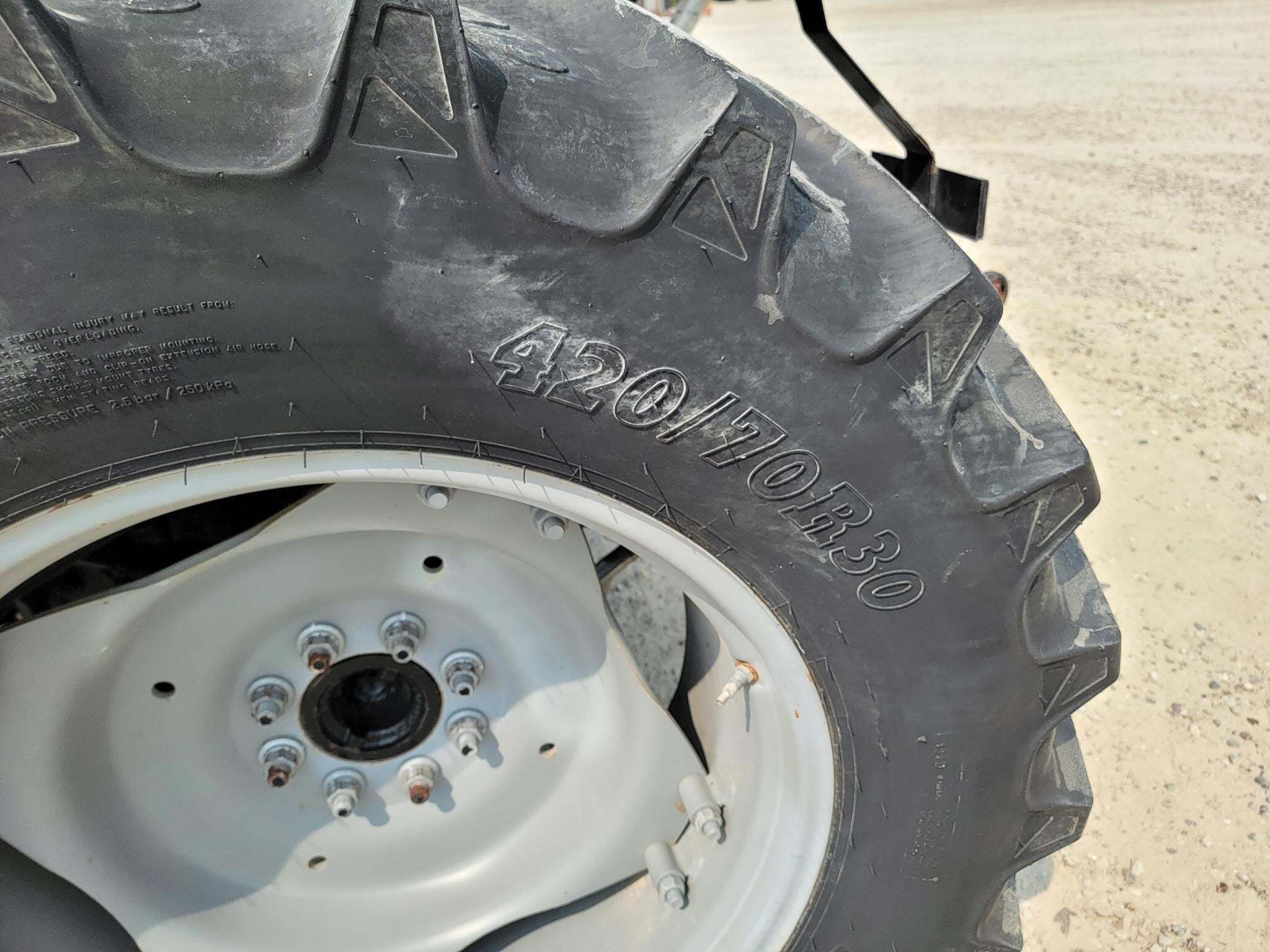 2020 Deutz-Fahr 4080E Tractor
