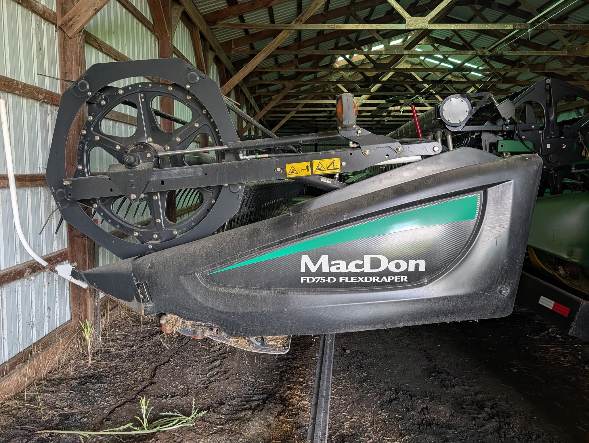 2013 MacDon FD75D Platform