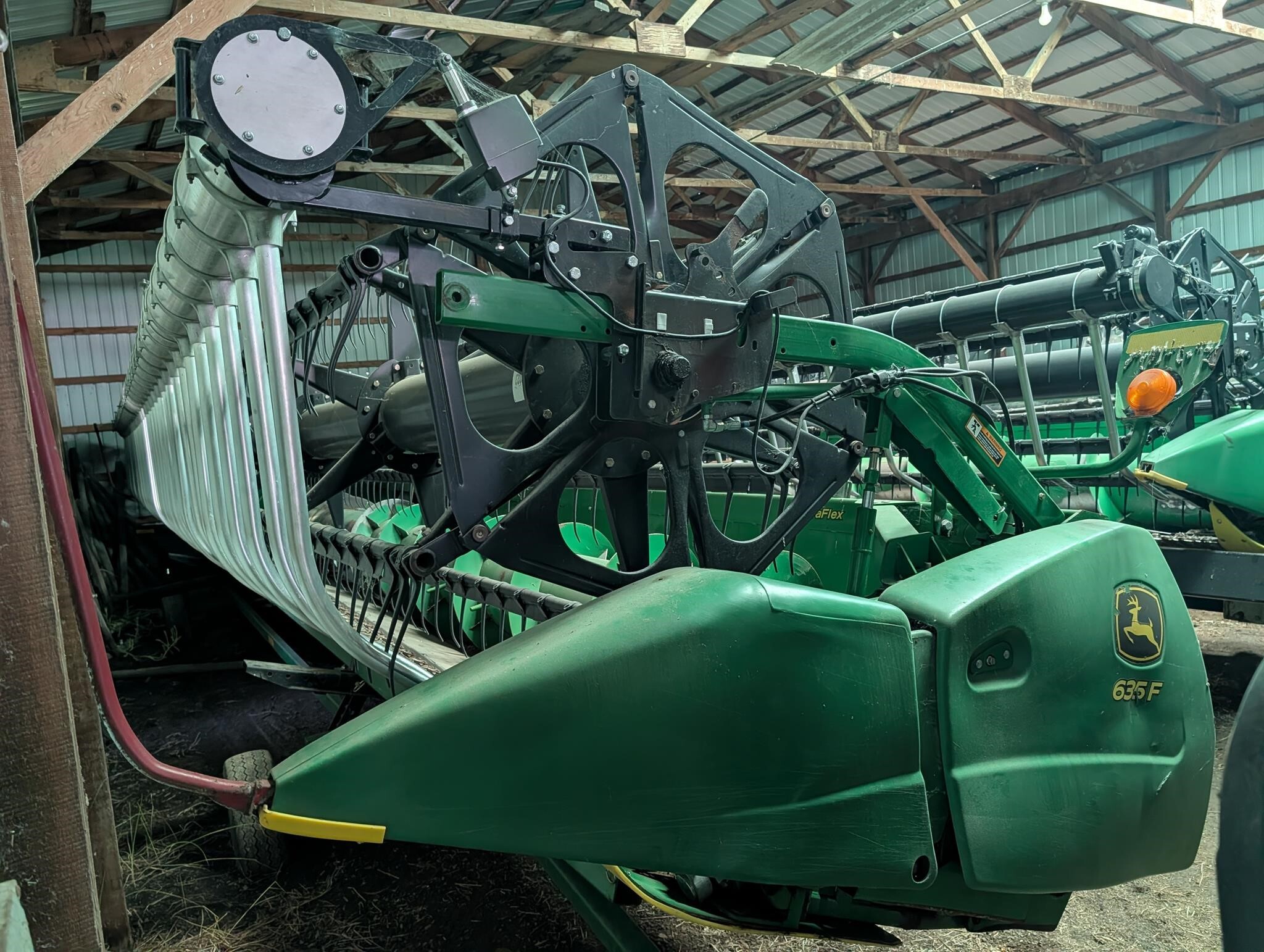 2011 John Deere 635F Platform
