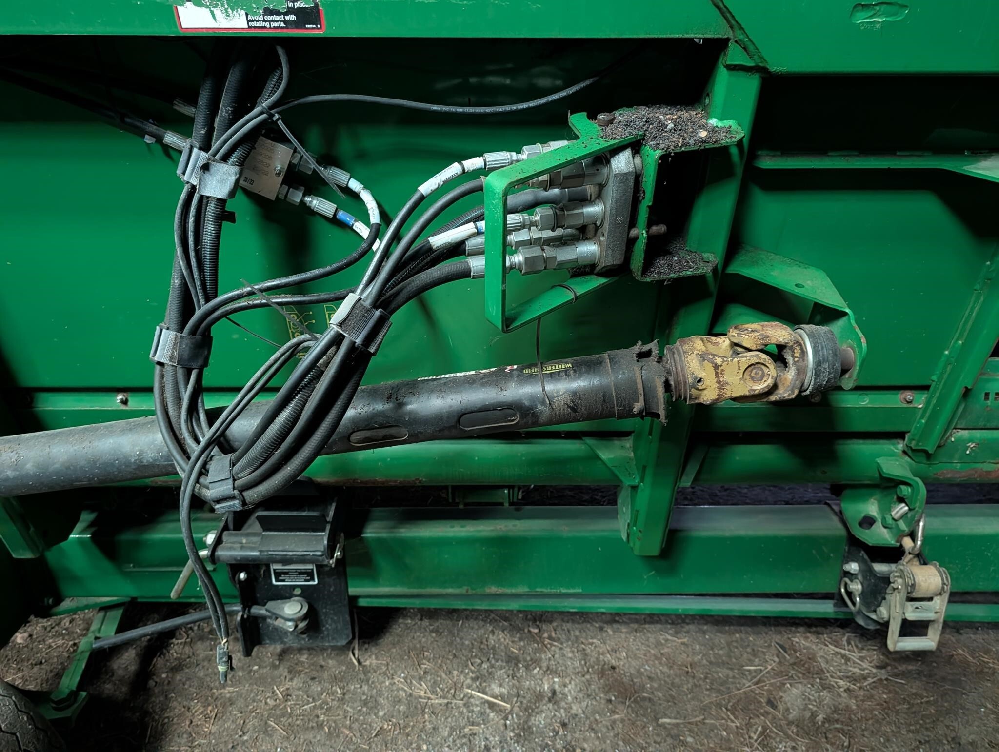 2011 John Deere 635F Platform