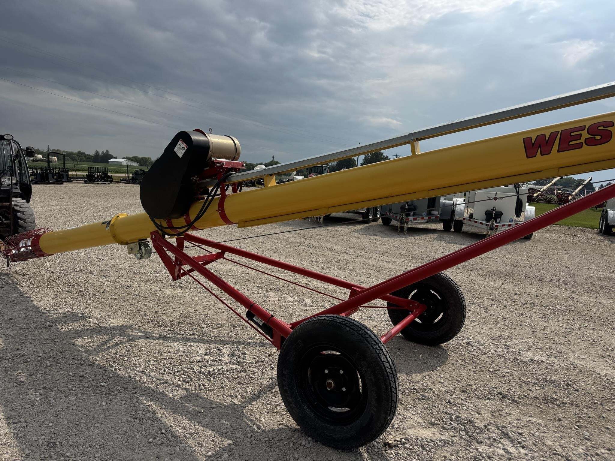 2015 Westfield WR100-31EMD Augers and Conveyor