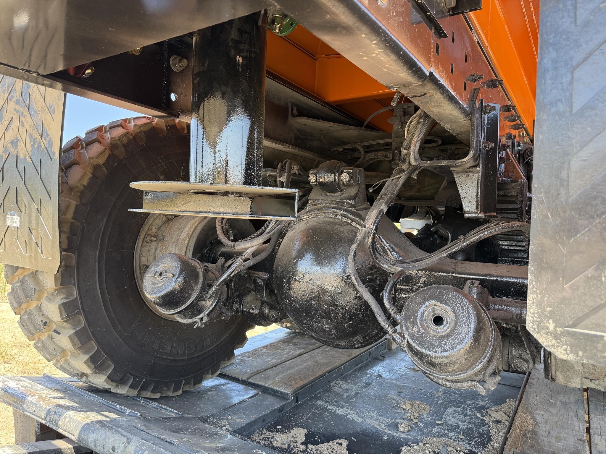 1998 Freightliner 114SD Semi Trucks/Trailer