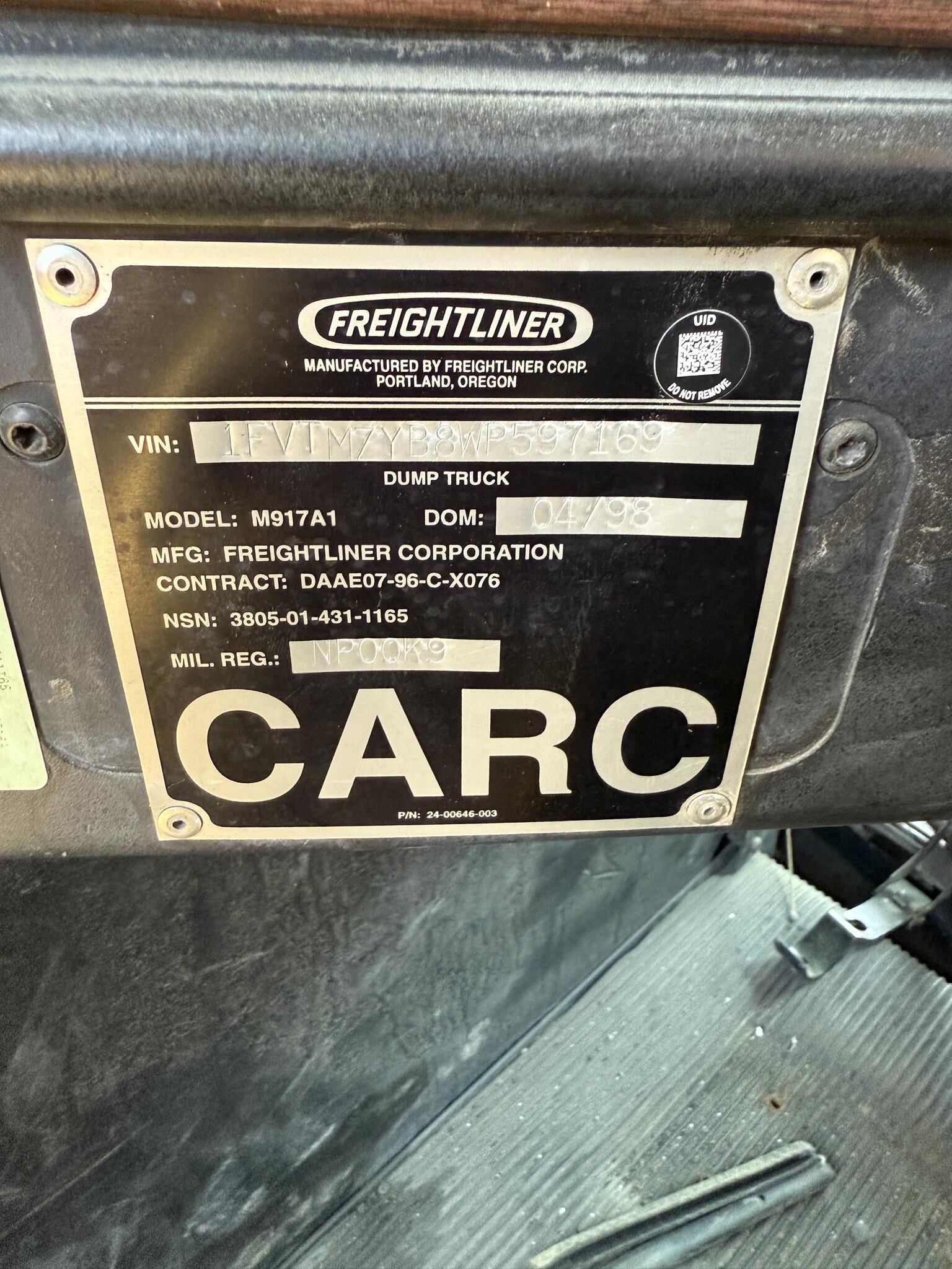 1998 Freightliner 114SD Semi Trucks/Trailer