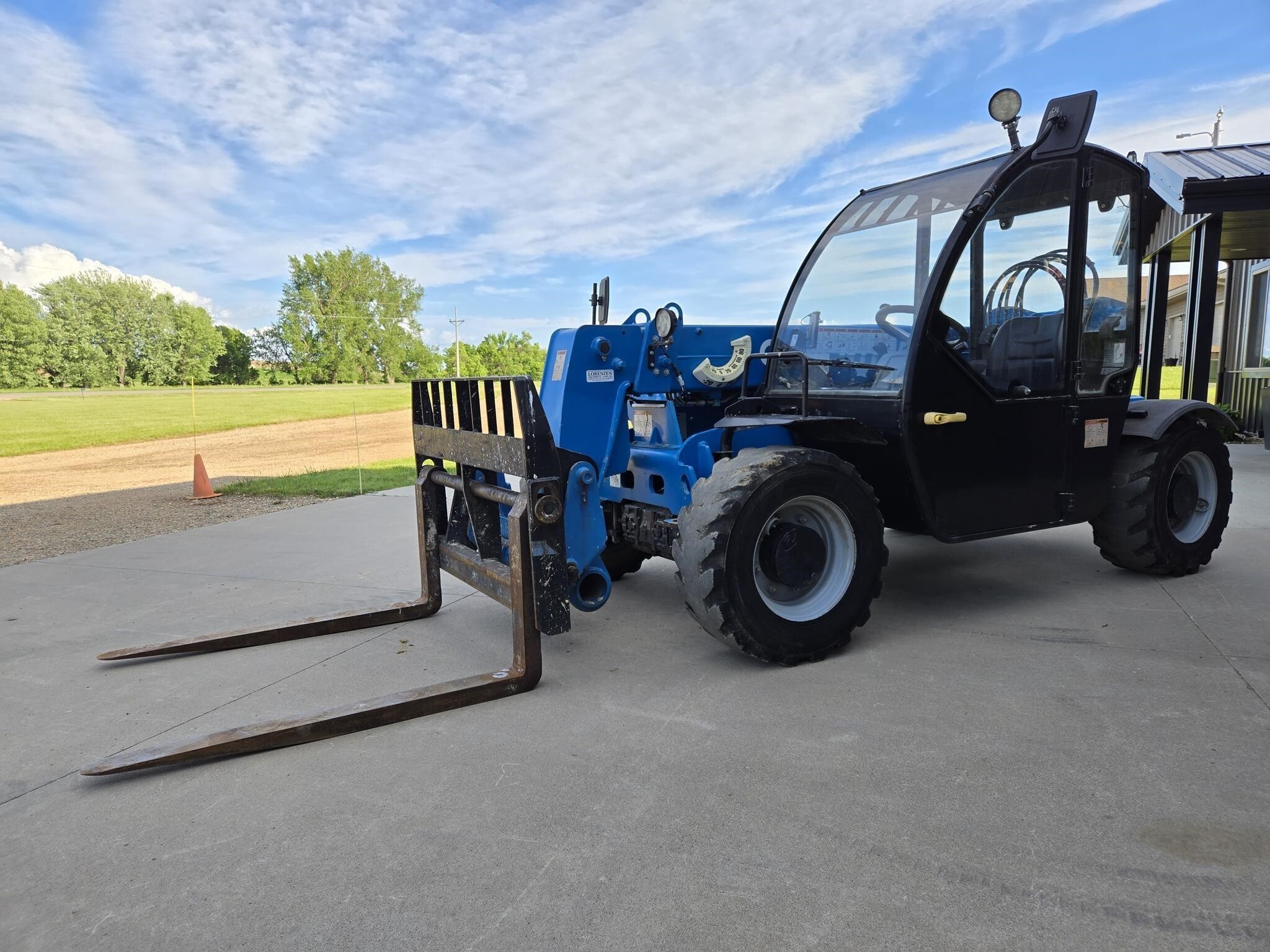 2017 Genie GTH5519 Telehandler