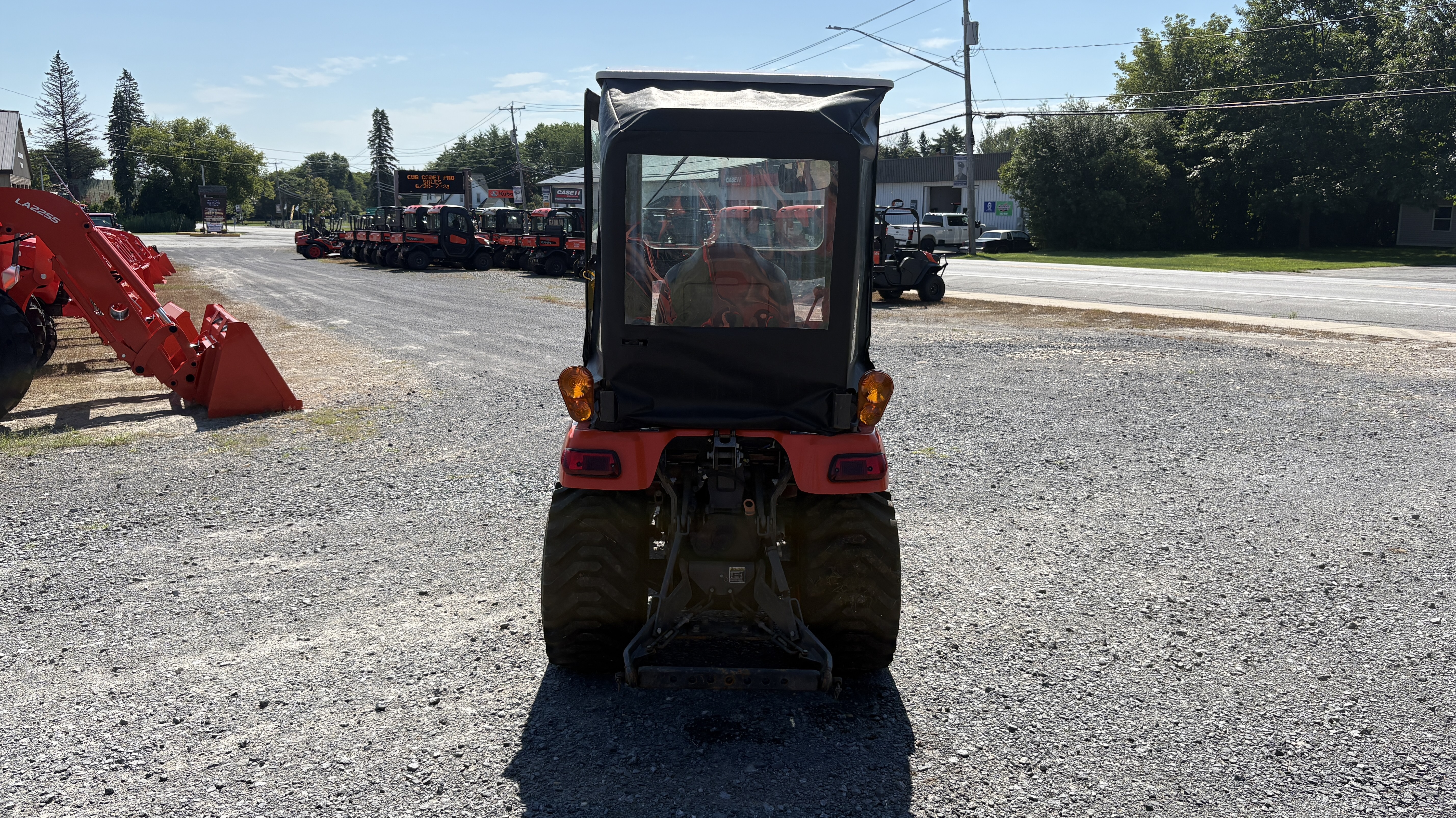  Kubota BX2370V-1 Tractor