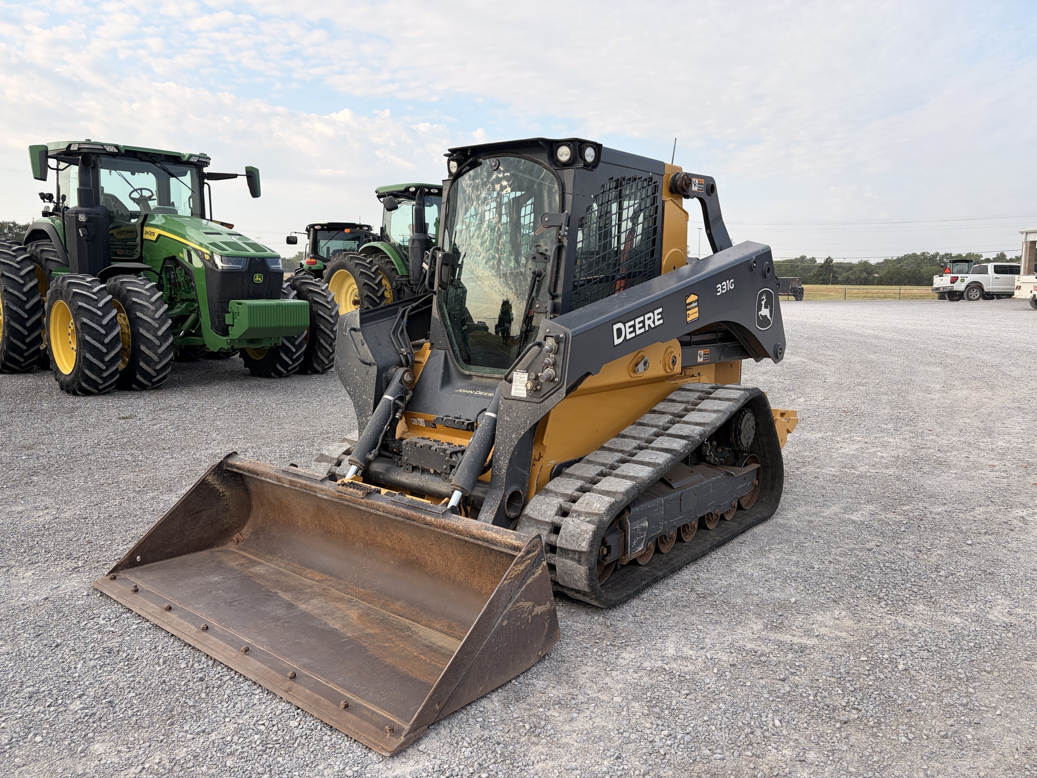 2023 Deere 331G Skid Steer