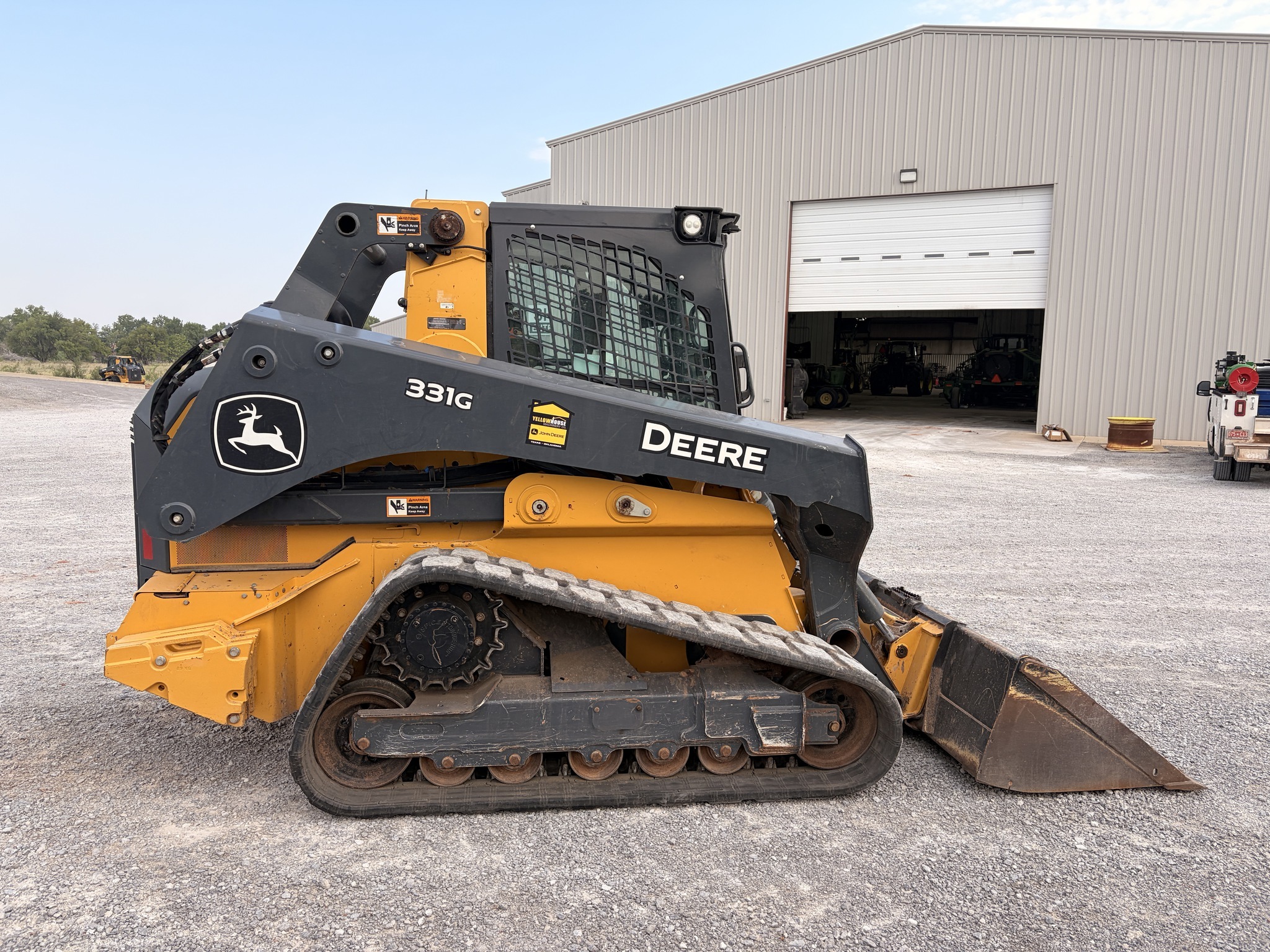 2023 Deere 331G Skid Steer