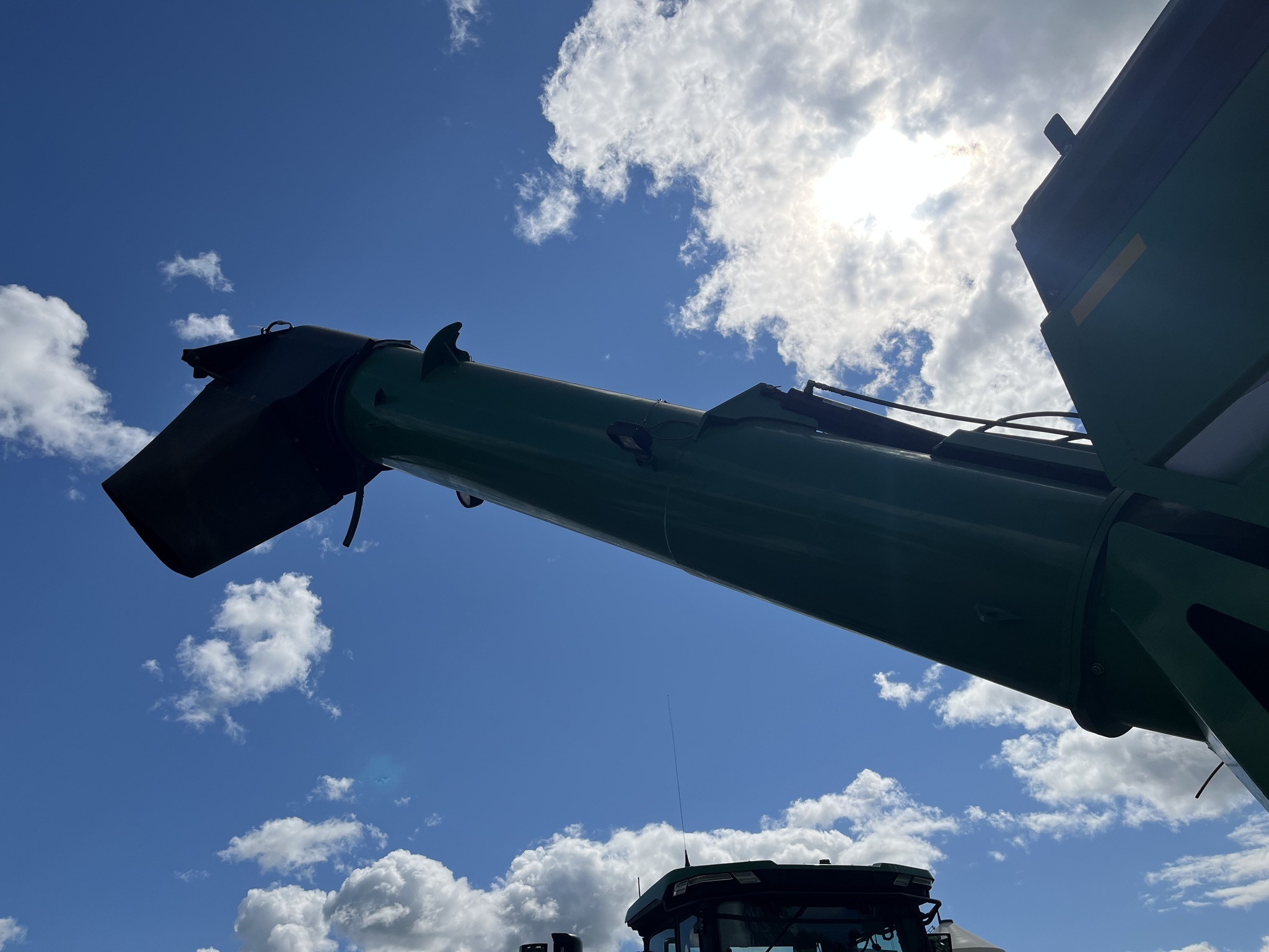 2014 Unverferth 1315 Grain Cart