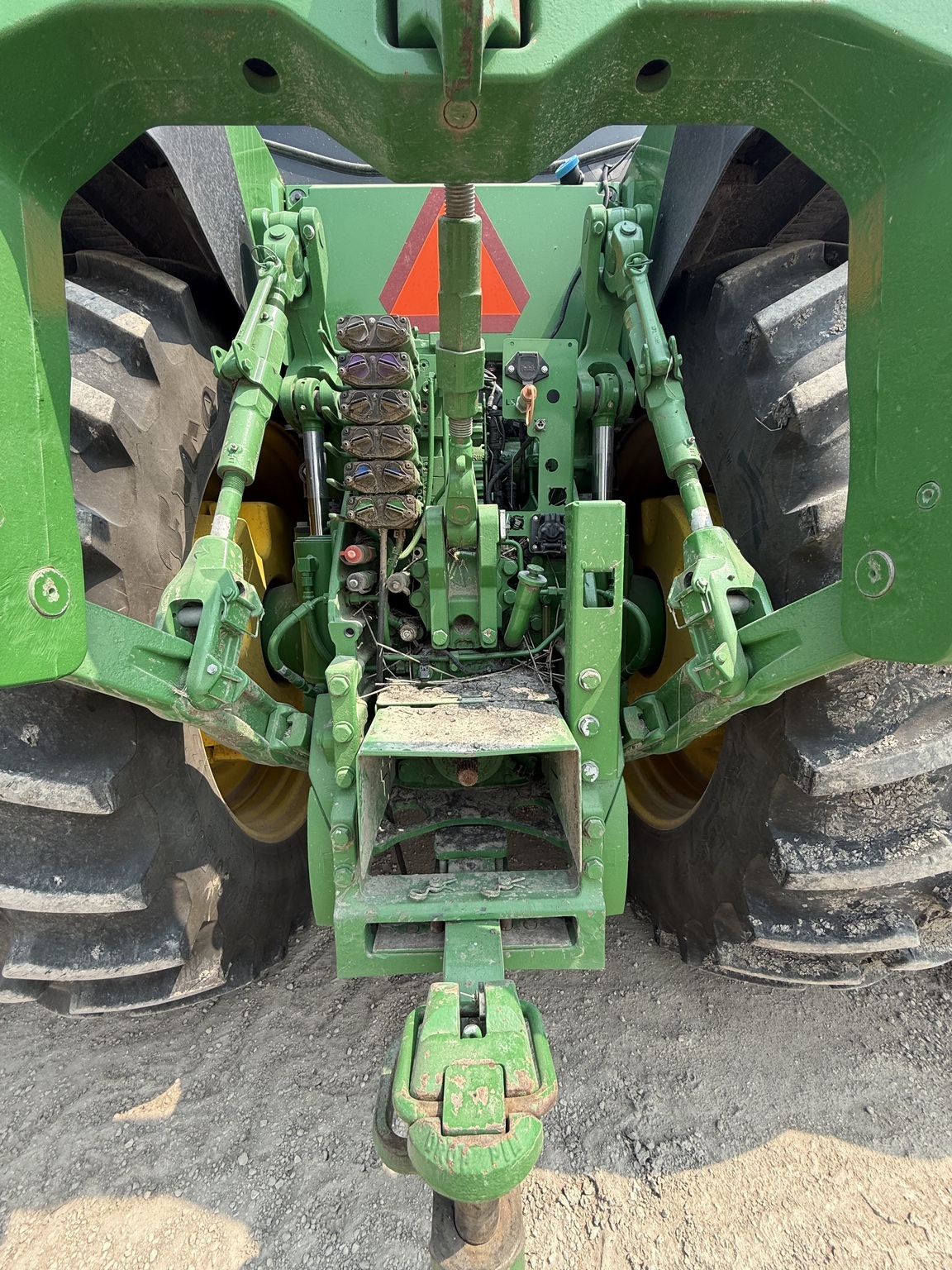 2022 John Deere 8R 340 Tractor
