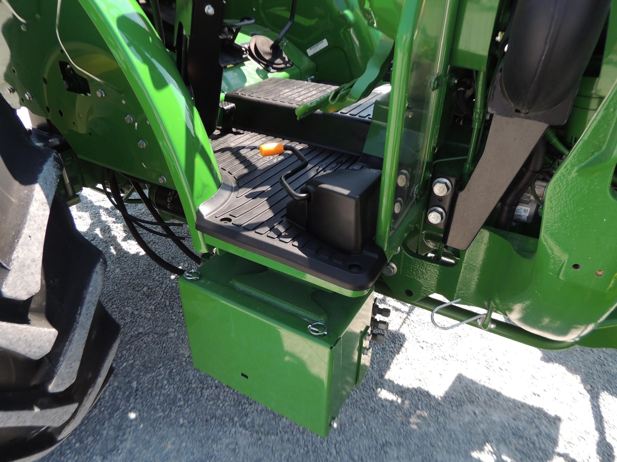 2024 John Deere 5060E Tractor