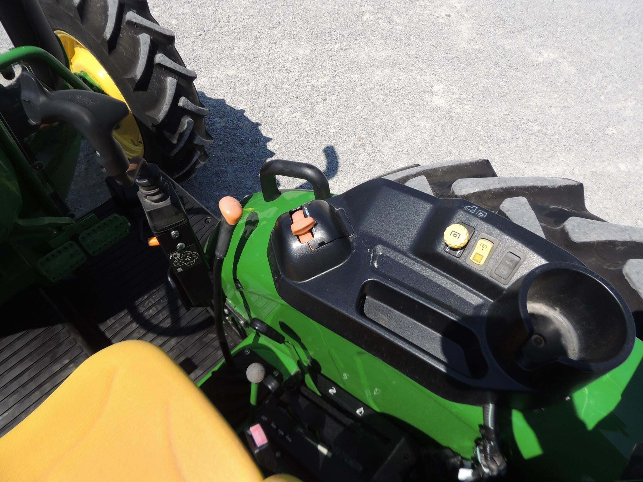 2024 John Deere 5060E Tractor