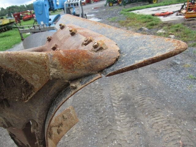 Case IH 145 Plow