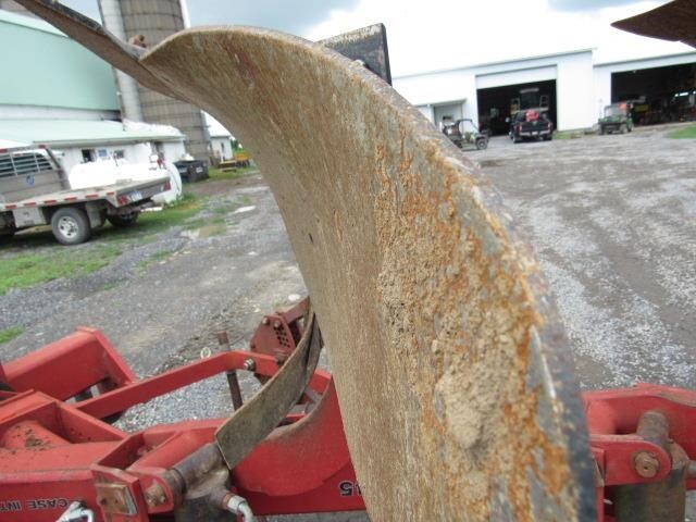  Case IH 145 Plow