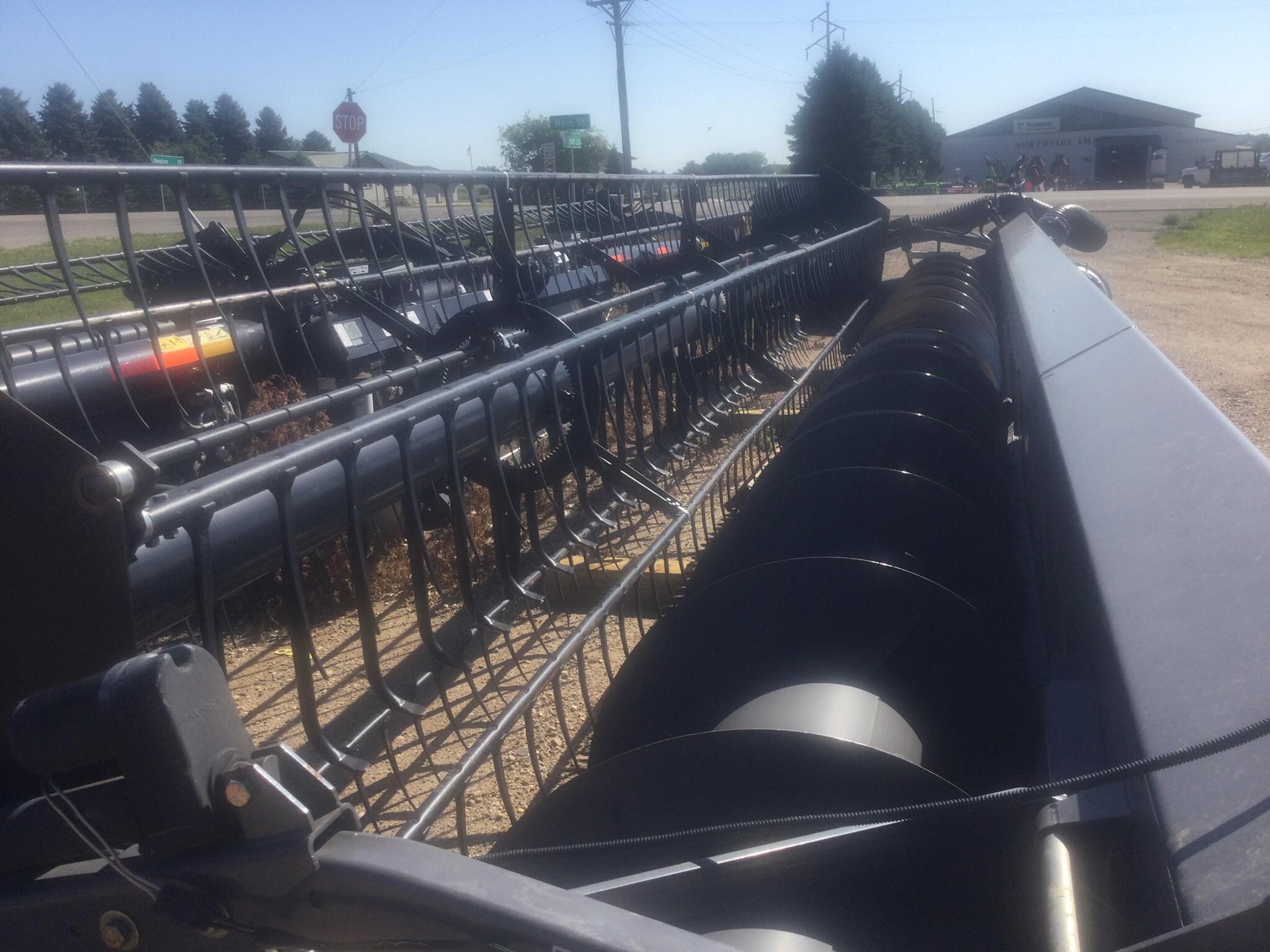2007 Gleaner 8200 Platform