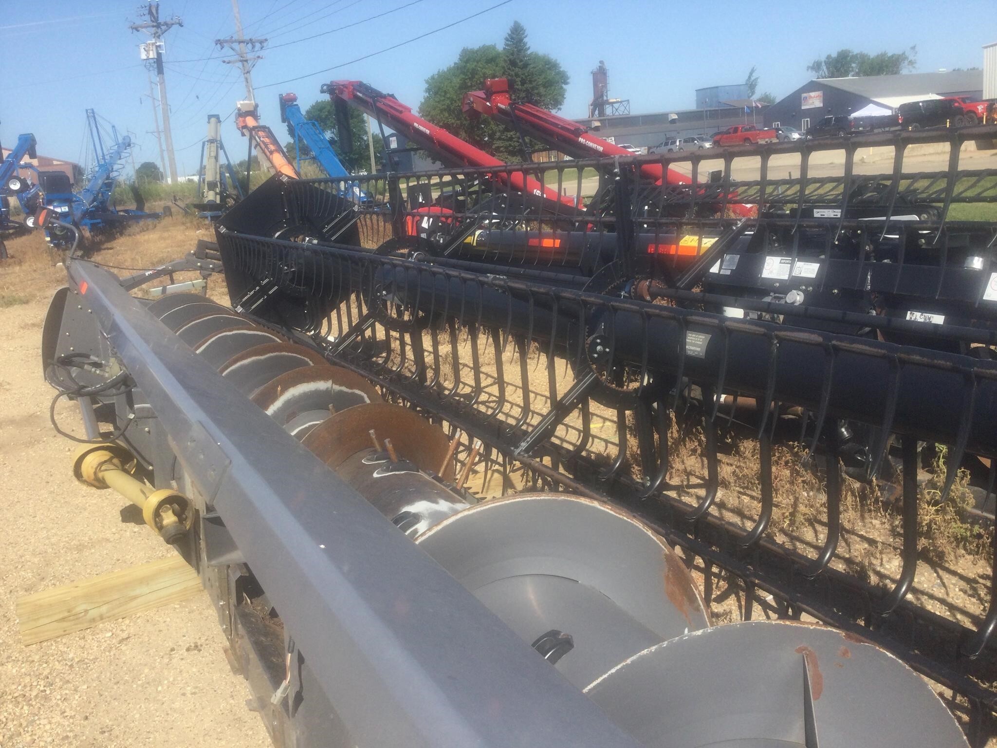 2007 Gleaner 8200 Platform