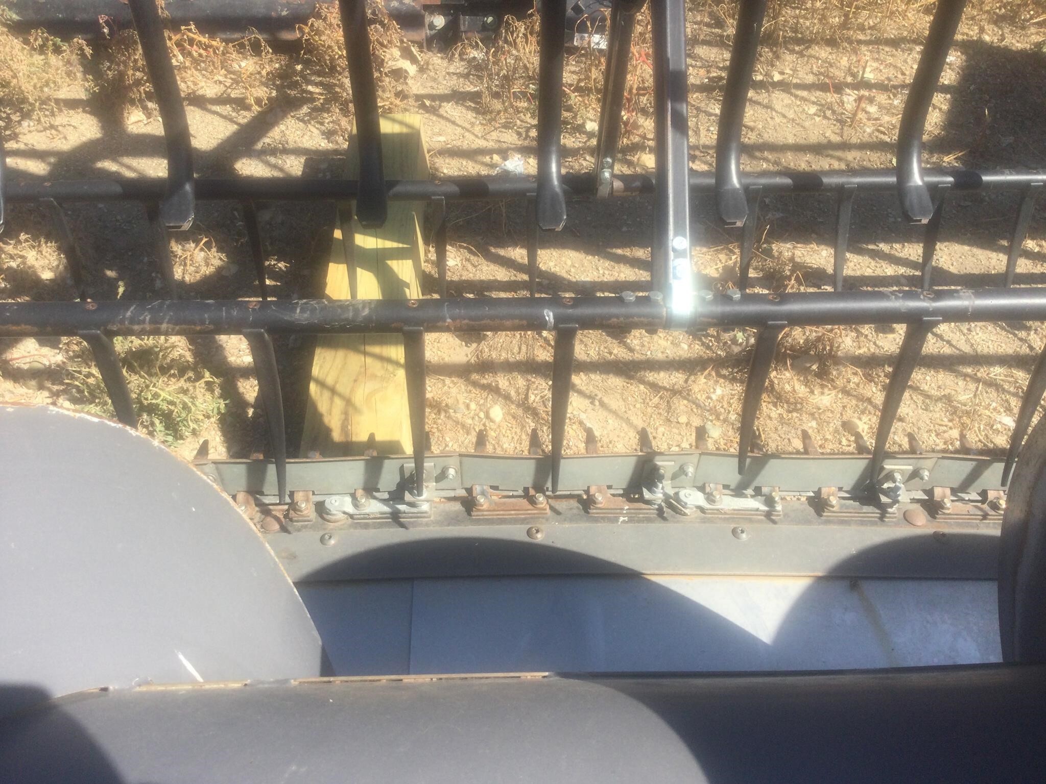 2007 Gleaner 8200 Platform