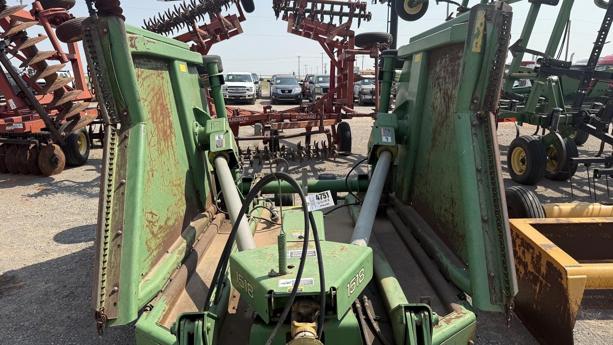 2001 John Deere 1518 Rotary Cutter