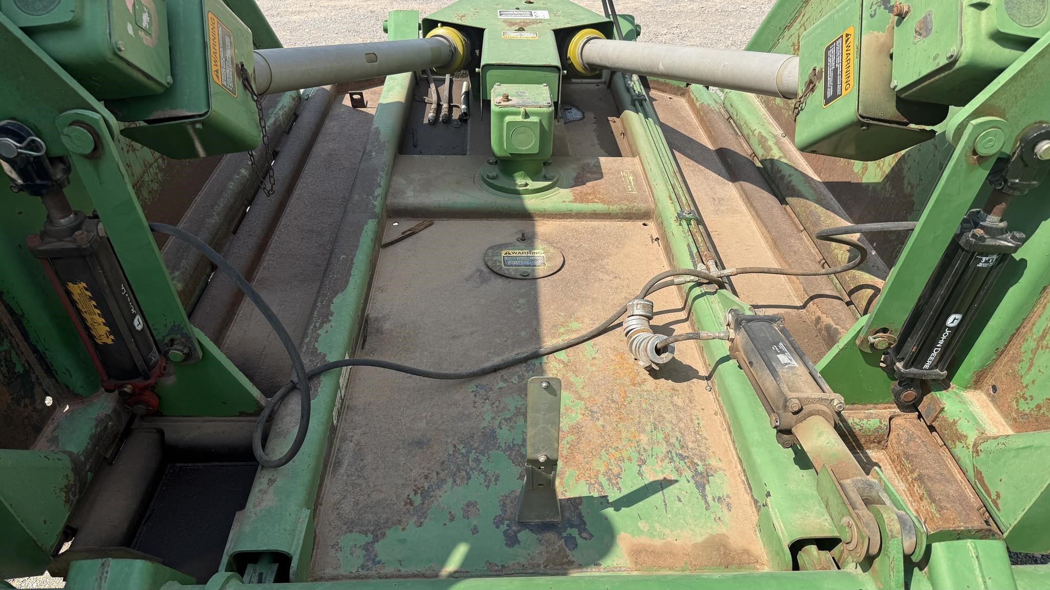 2001 John Deere 1518 Rotary Cutter