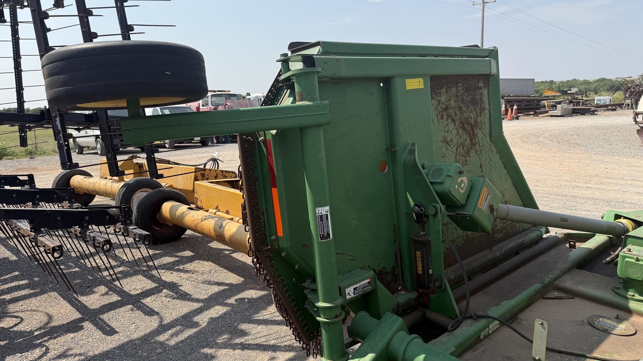 2001 John Deere 1518 Rotary Cutter