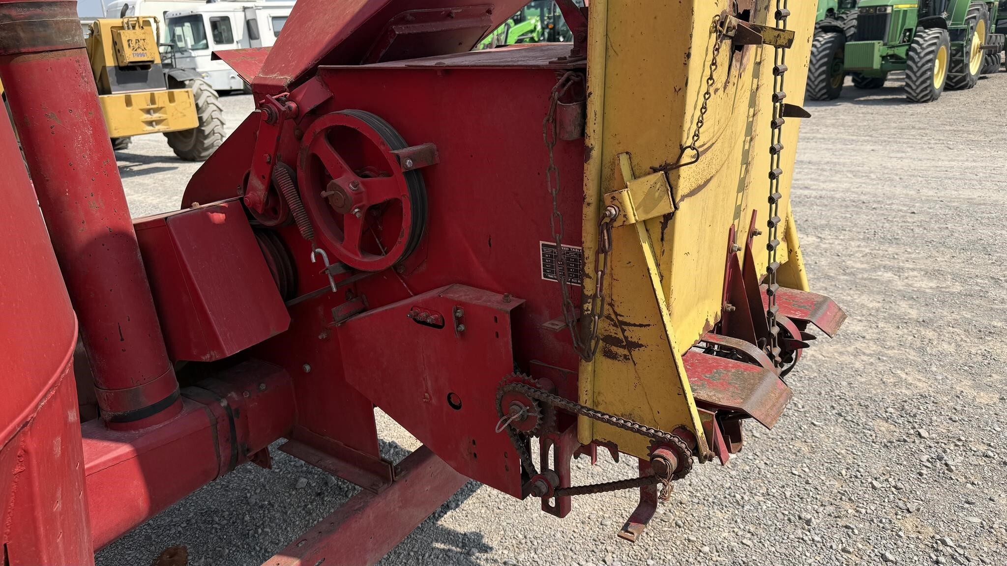  New Holland 358 Grinders and Mixer