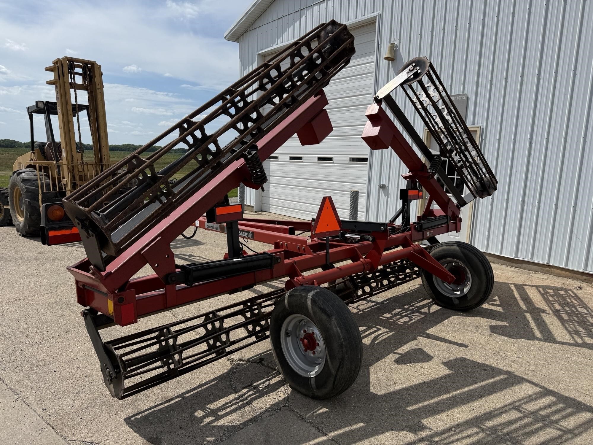  Case IH Crumbler Harrow