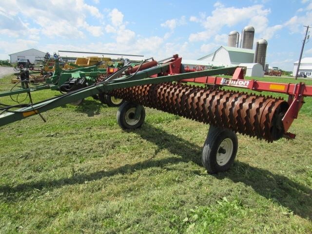  Brillion P10 Mulchers / Cultipacker