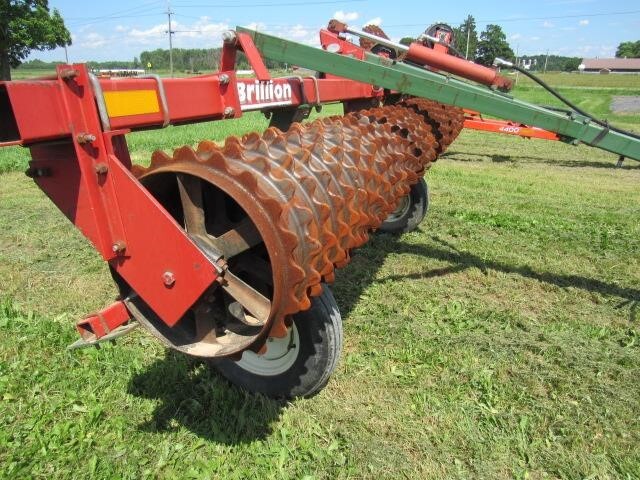  Brillion P10 Mulchers / Cultipacker