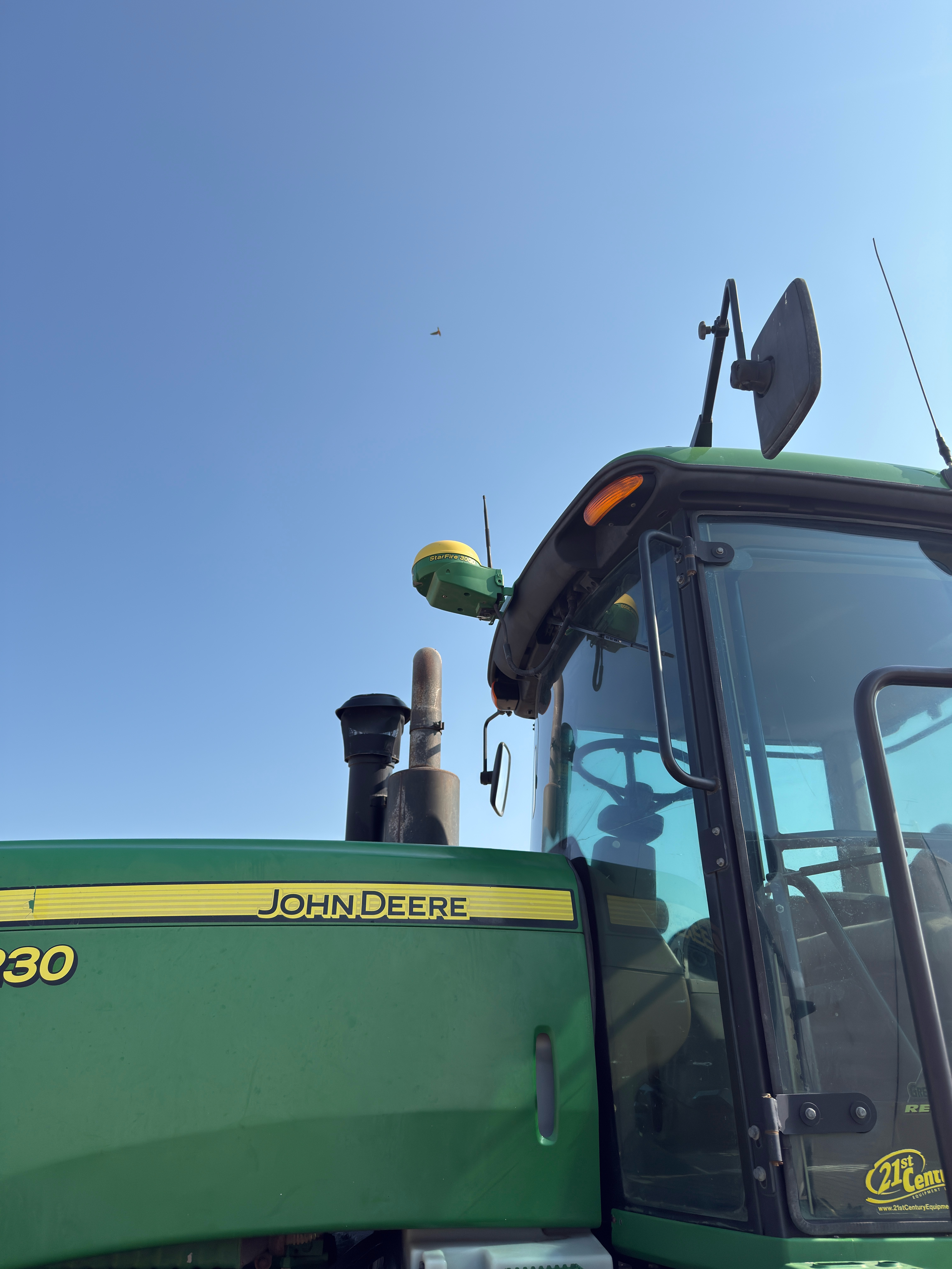 2013 John Deere 8235R Tractor