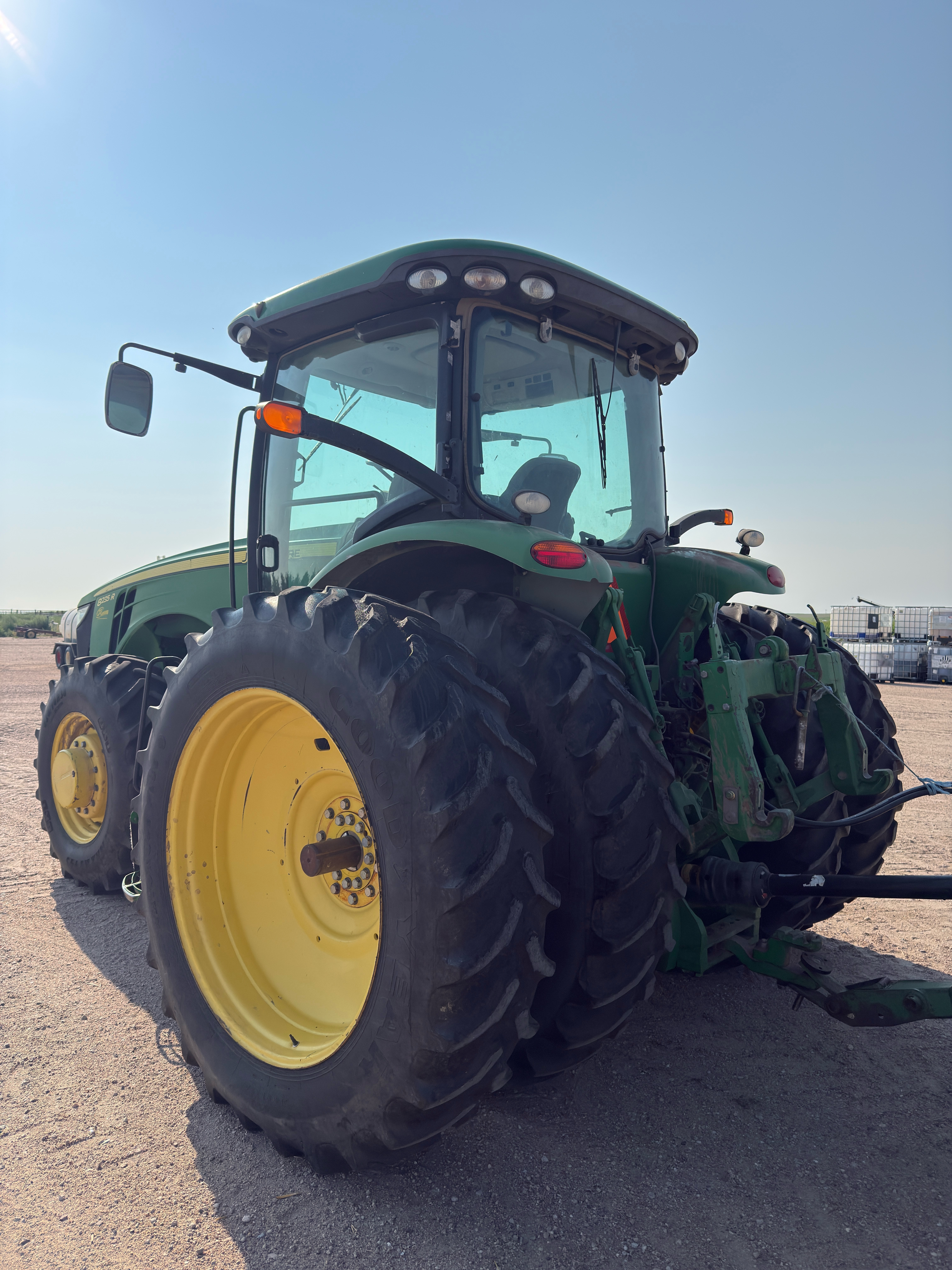 2013 John Deere 8235R Tractor