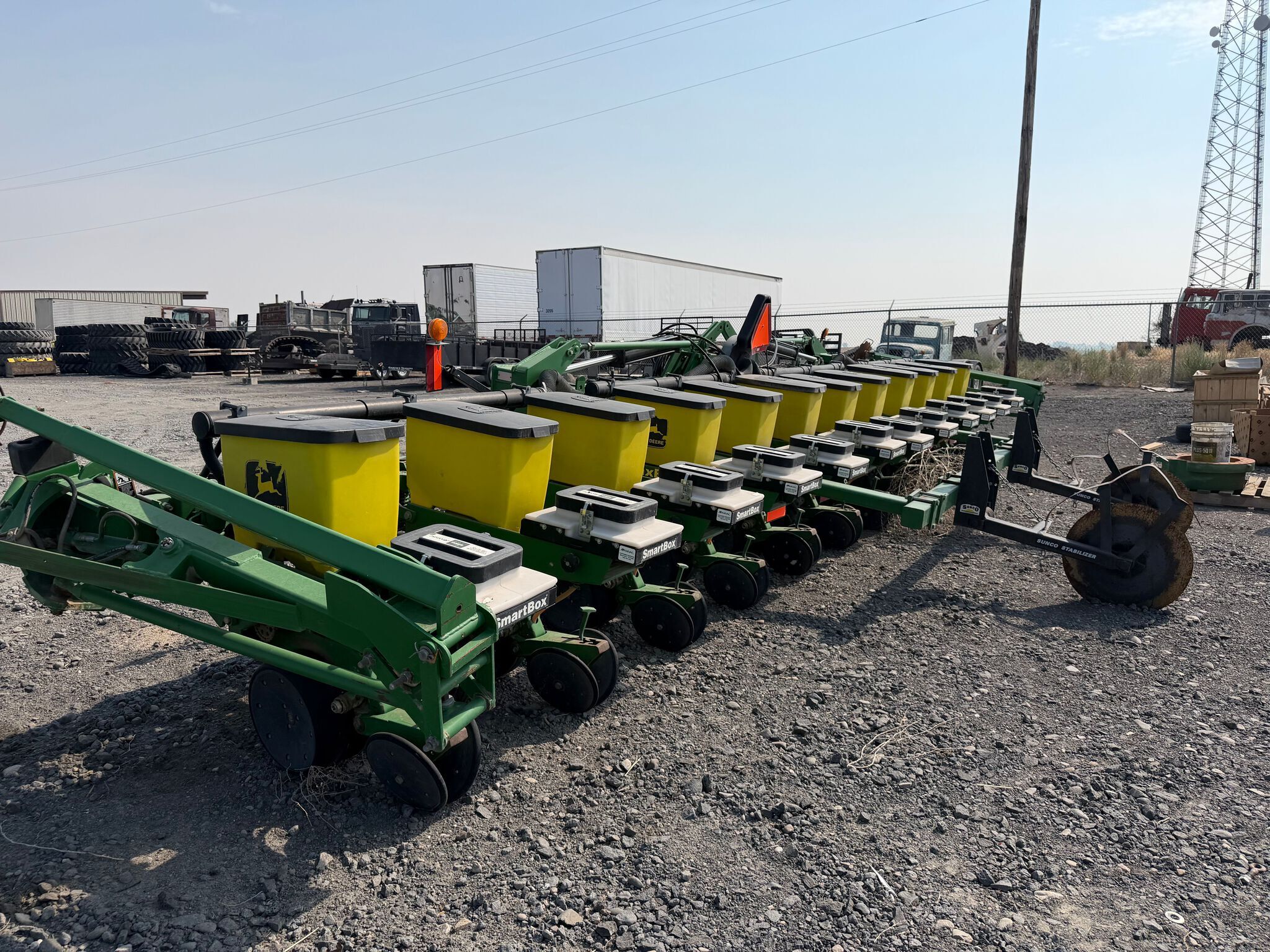 1998 John Deere 1720 Planter