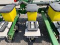 1998 John Deere 1720 Planter