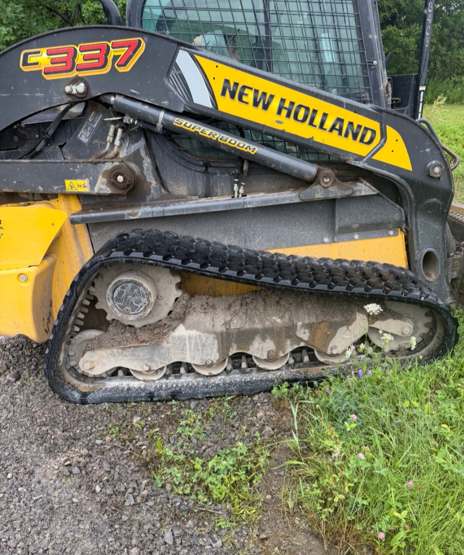 2024 New Holland C337 Skid Steer
