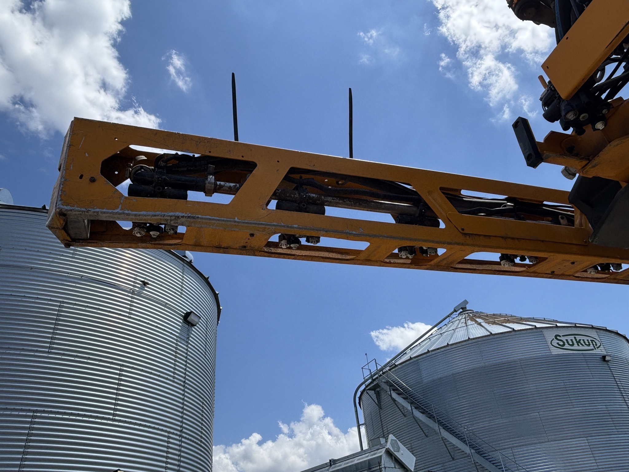 2025 Hagie STS16 Self-Propelled Sprayer