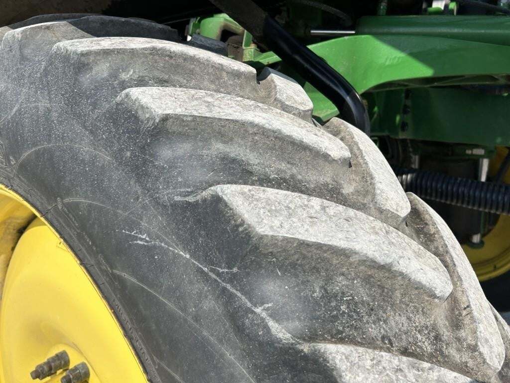 2023 John Deere 412R Self-Propelled Sprayer