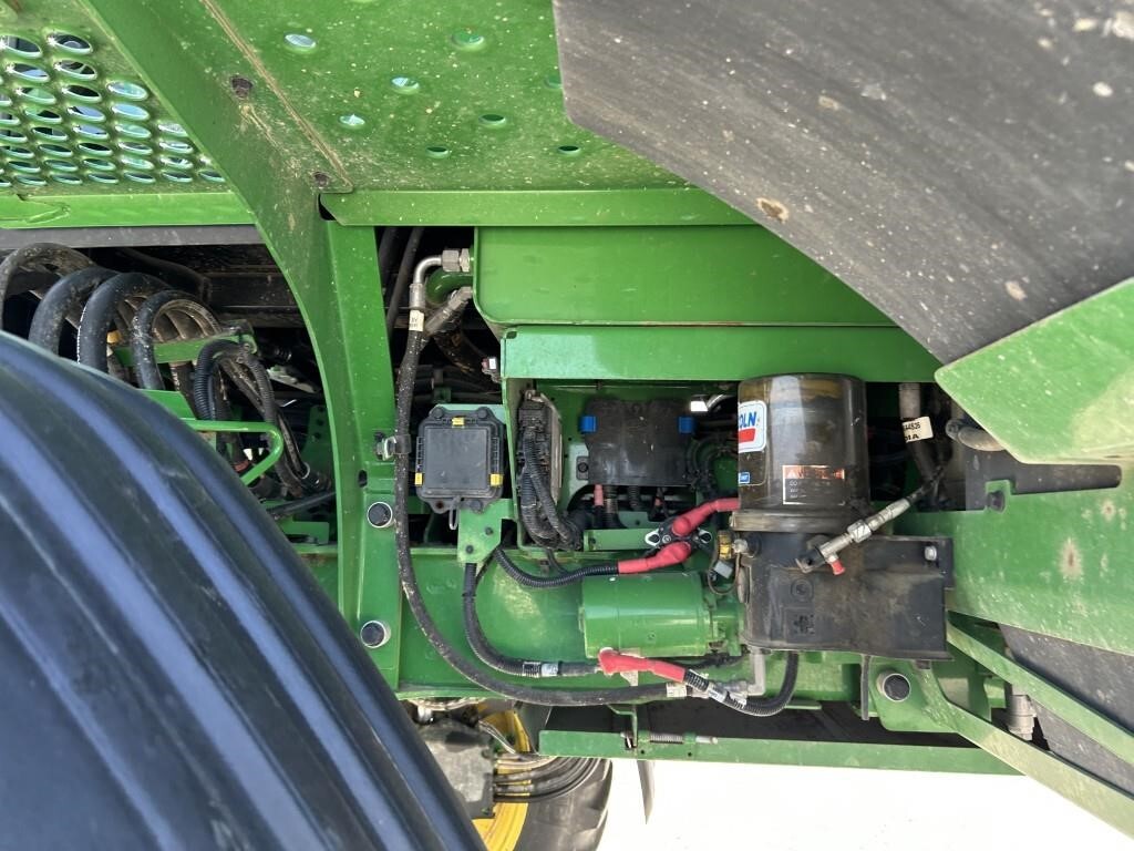 2023 John Deere 412R Self-Propelled Sprayer